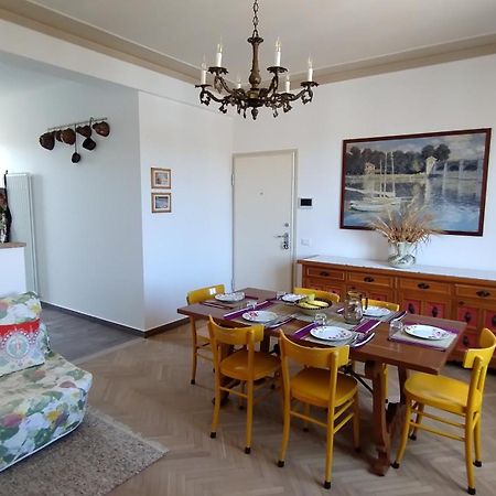 Palazzo Cavalletti - Appartamenti Nel Cuore Di Senigallia Exteriér fotografie